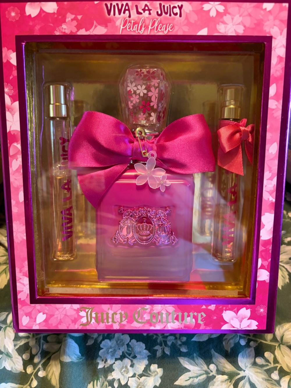 Juicy Couture Viva La Juicy Petals Please Gift Set - Hot Pink